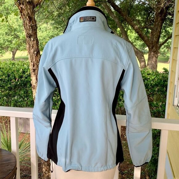 Peak Performance R & D Soft Shell Jacket. Large - Picture 5 of 10